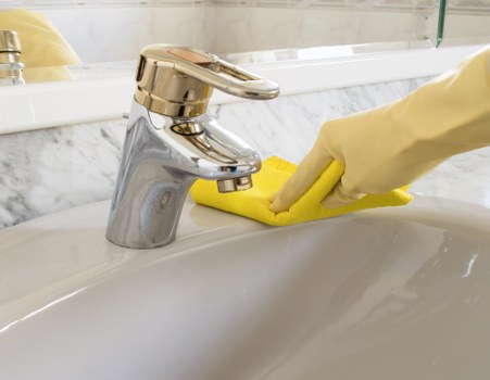 Local carpet cleaners in Chiswick improving carpet appearance and hygiene